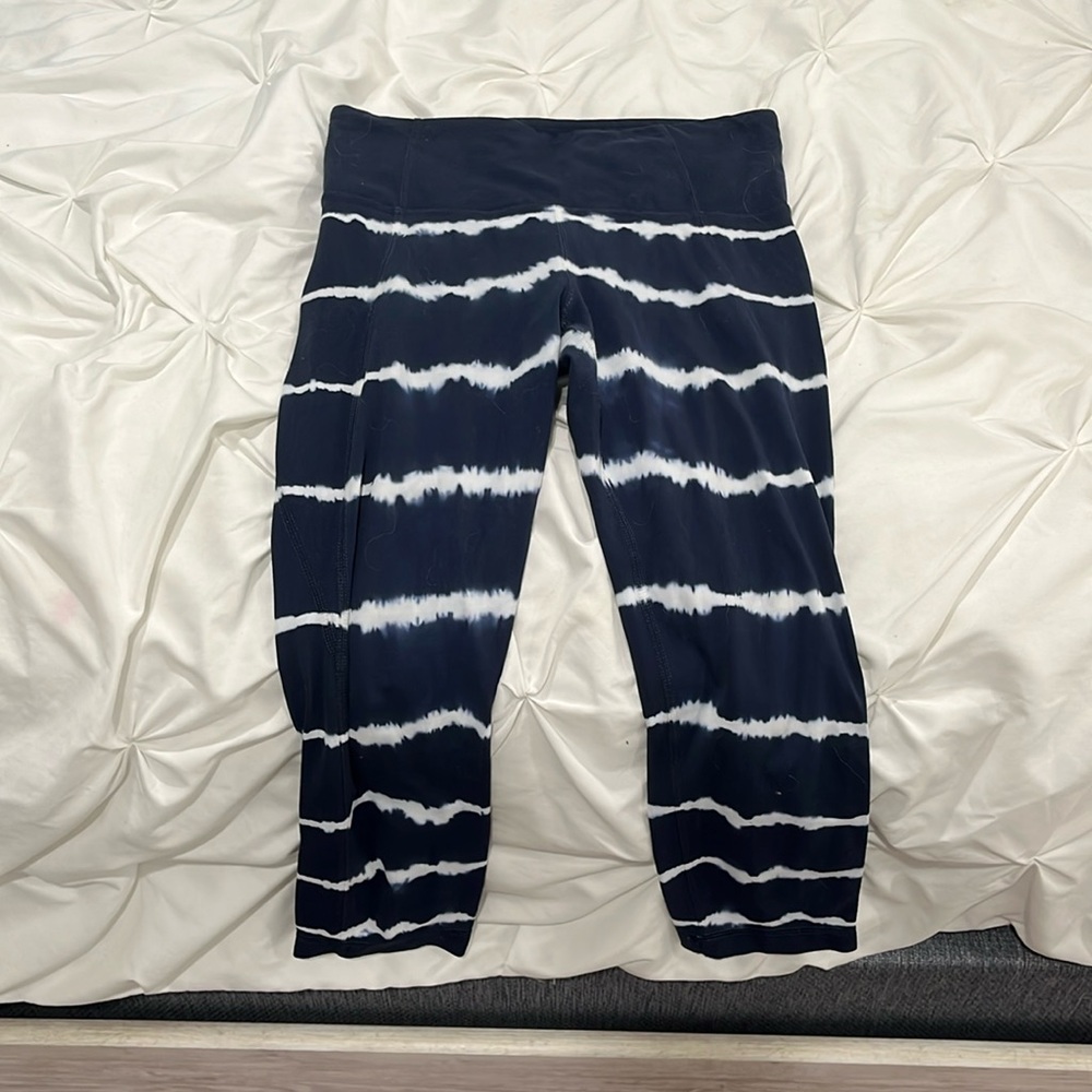 navy blue and white striped Athleta capri leggings